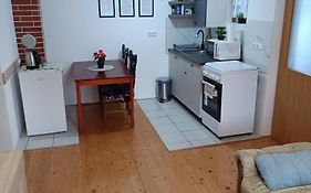 Apartman Viktorija